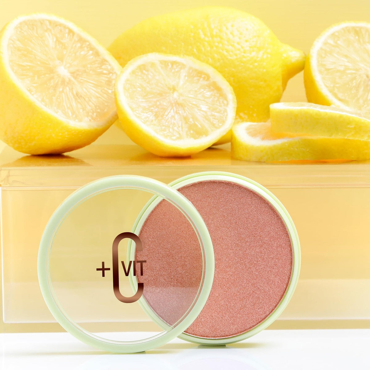 Vitamin C Glow Powder for Radiant Skin 11.3g Natural Luminous Finish
