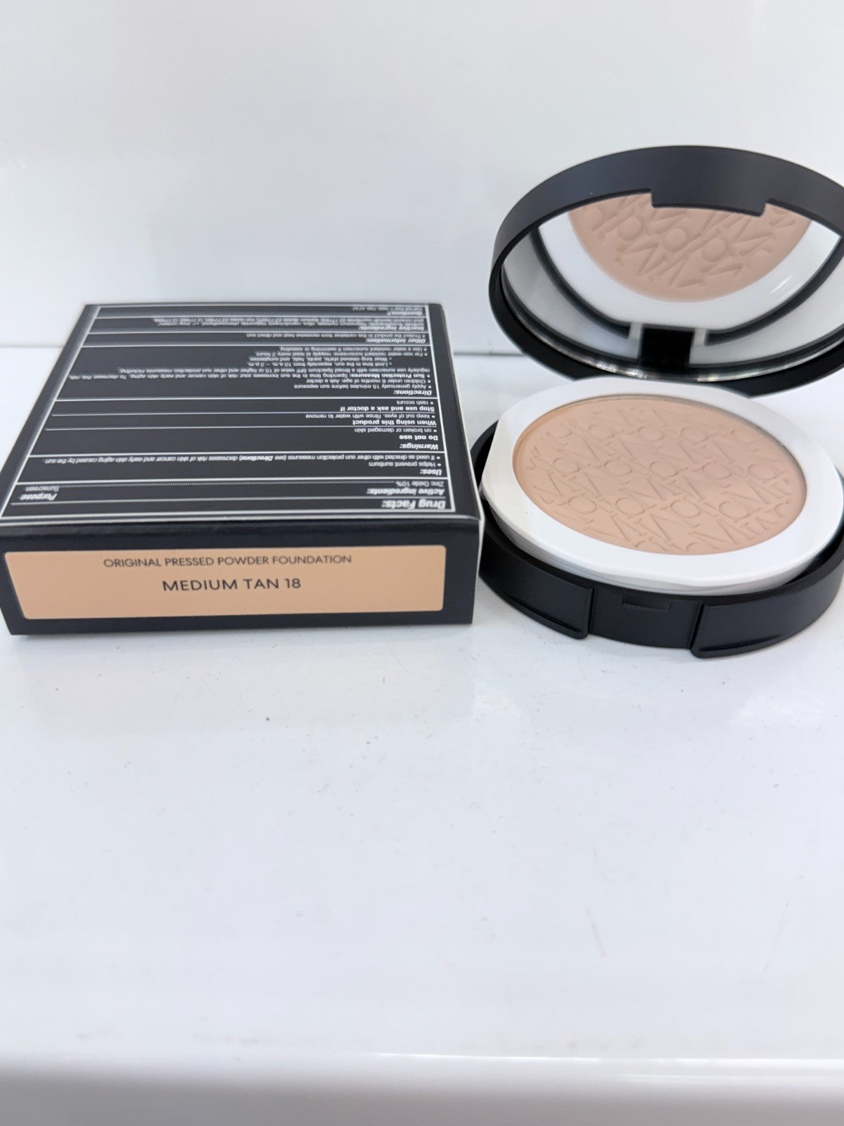 Mineral Pressed Powder Foundation SPF 15 - Talc-Free, Custom Shade Options