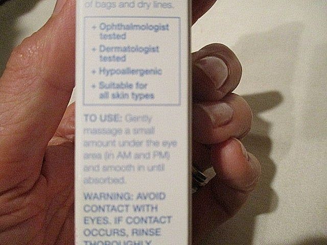 De-Puffing Eye Serum with Hyaluronic Acid & Raspberry - 0.5oz Anti-Aging