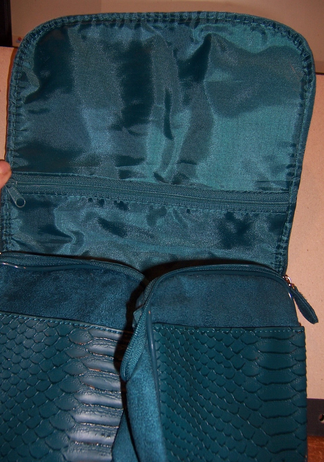 Vintage Avon Blue Leather & Suede Makeup & Jewelry Tote Bag