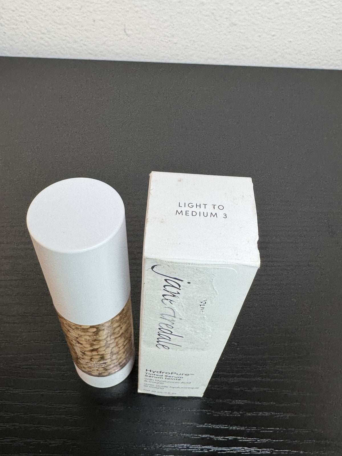 Jane Iredale Hydropure Tinted Serum Light to Medium 30ml - Hydrating Face Serum