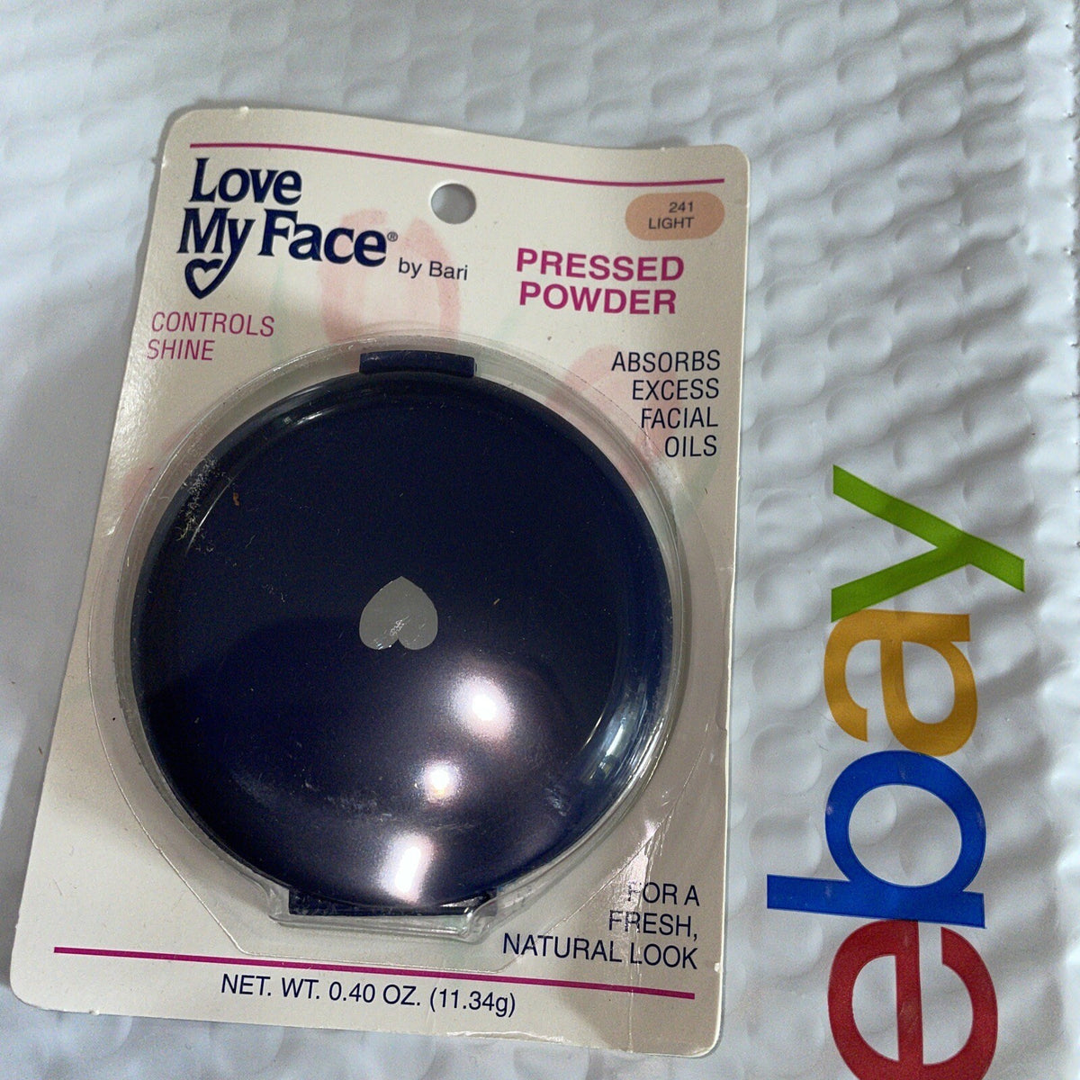 Love My Face Bari Light Pressed Powder 241 Sealed Makeup Compact