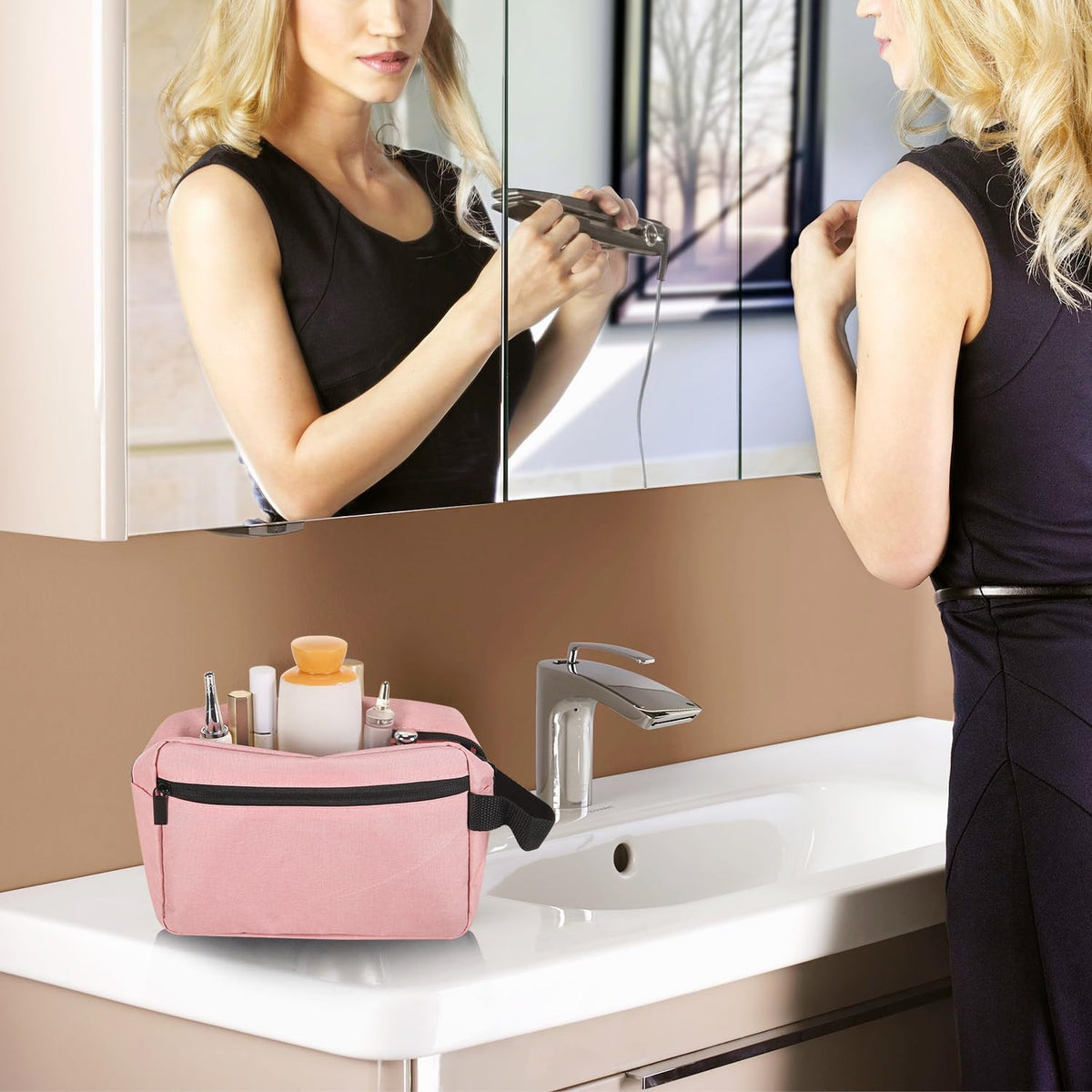 Travel Toiletry Bag for Women & Men Hanging Cosmetic Organizer Pink