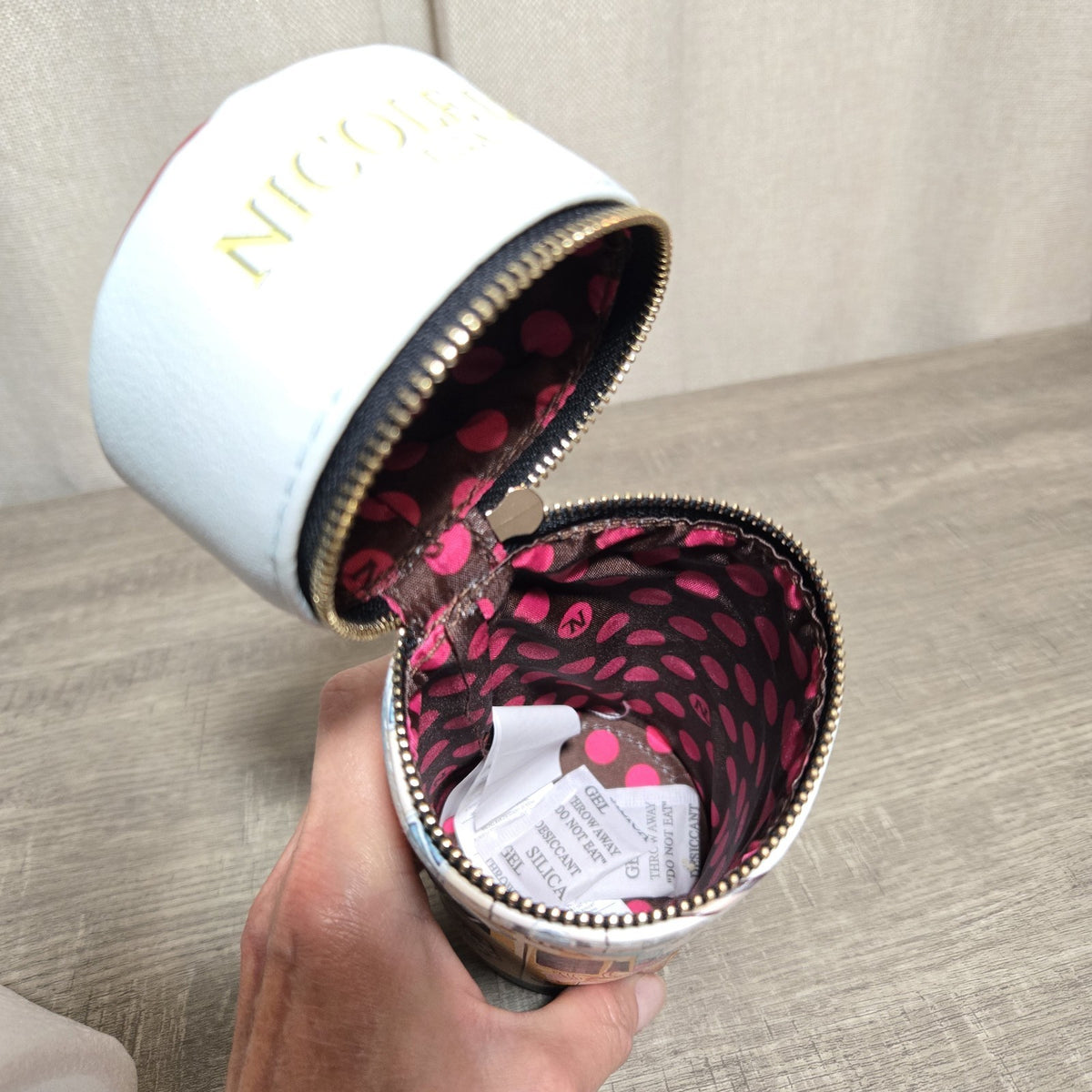 Travel Makeup Brush Holder Case with Mirror and Vegan Leather - Nicole Lee