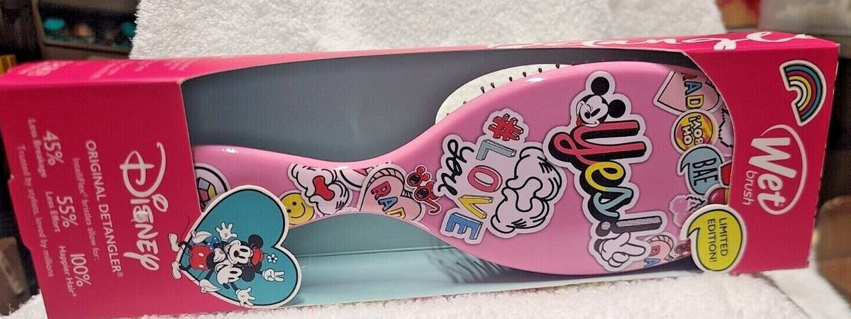 Disney Mickey & Minnie Limited Edition Wet Brush Detangler - Hairbrush for Kids and Adults