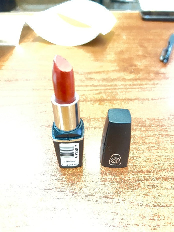 Lipstick 660 Mystic Brown - Oil of Olay Lip Makeup