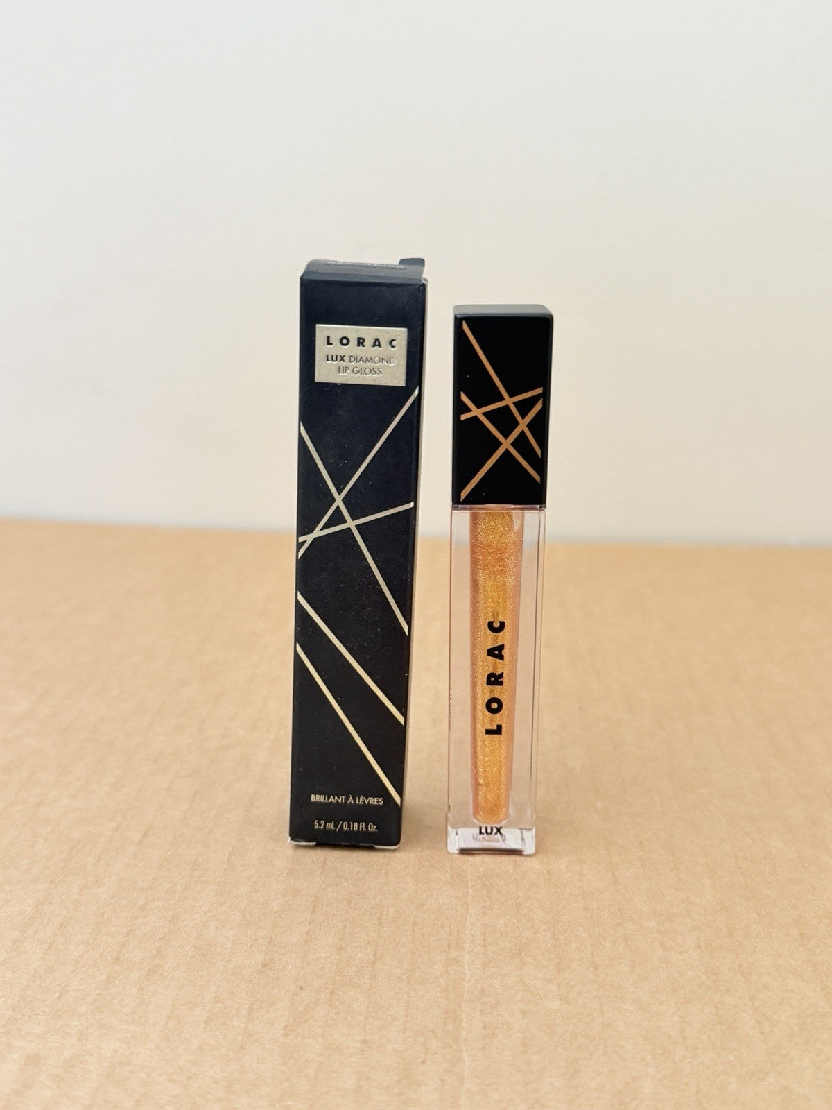 Diamond Lip Gloss with Hydrating Oils - Radiant Shine, Non-Sticky Finish