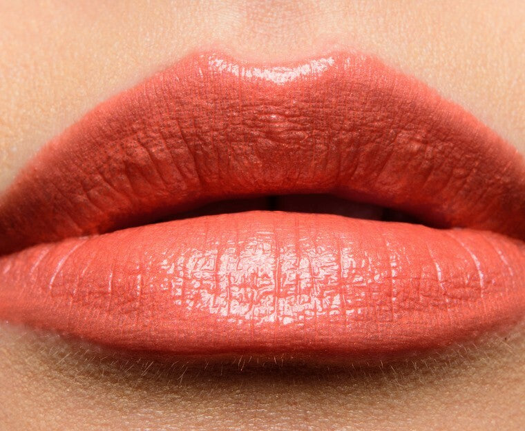 MAC Oh, Sweetie Lipcolour Creamy Peach Pie Lipstick