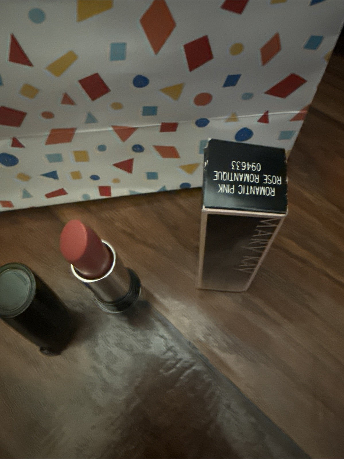 Mary Kay Gel Semi Shine Lipstick Romantic Pink - Moisturizing Lip Color