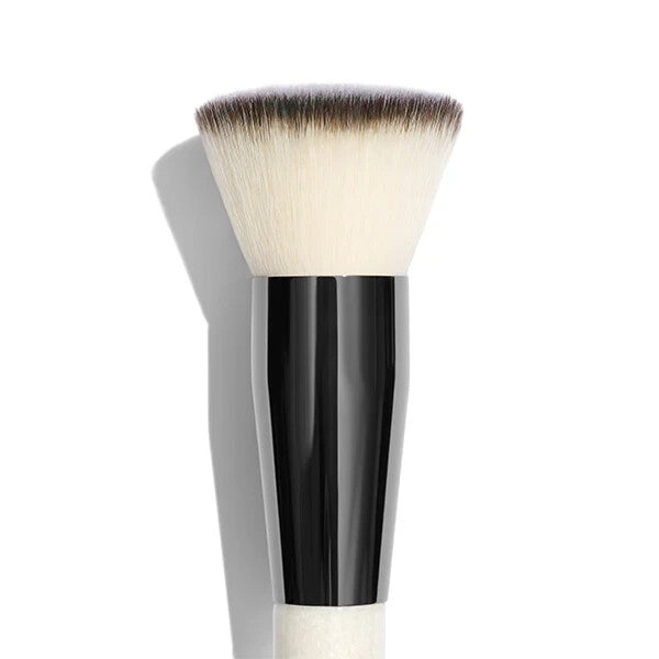 Chantecaille Buff and Blur Makeup Brush - Authentic, New in Box
