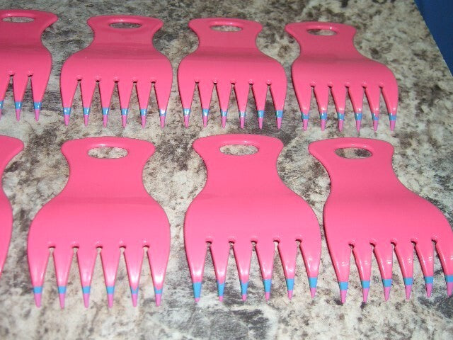 Vintage Mebco Hair Bear Claw Comb Lot - Pink Retro Hair Accessories
