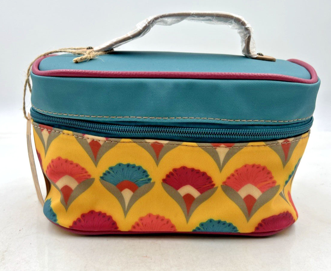 Women’s Makeup Bag Travel Case with Ginkgo Flowers, Gold Finish