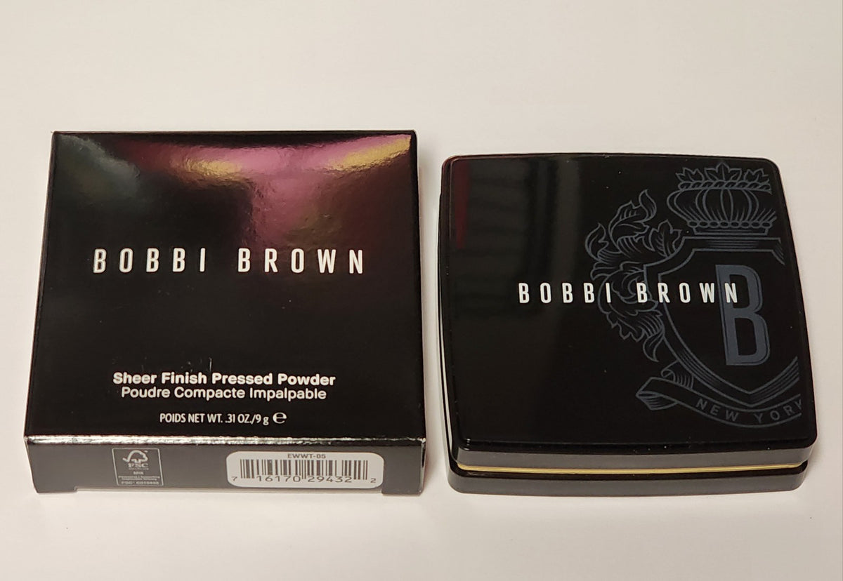 Sheer Finish Pressed Powder in Soft Sand - Full Size Makeup Face Powder