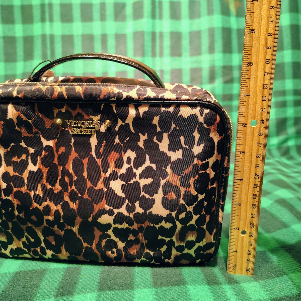 Victoria's Secret Exotic Leopard 3-Piece Makeup Bag Travel Set