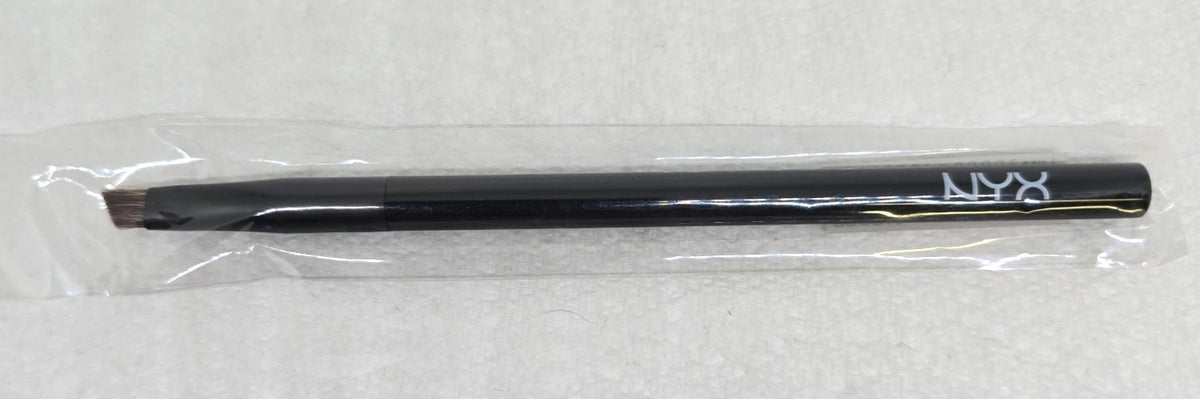 Makeup Brush Angled Face & Eye Contouring Tool - NYX PROB19 New