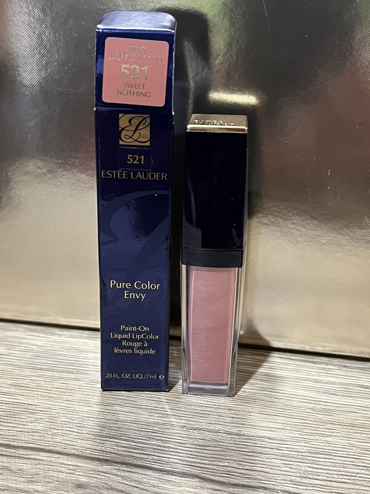 Estee Lauder Pure Color Envy Liquid Lipstick 521 Sweet Nothing