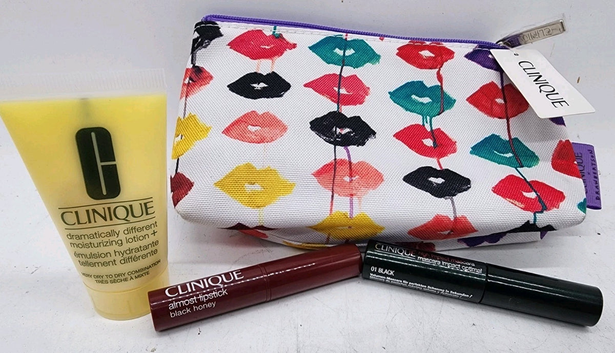 Clinique 4-Piece Gift Set with Lipstick Mascara & Moisturizer