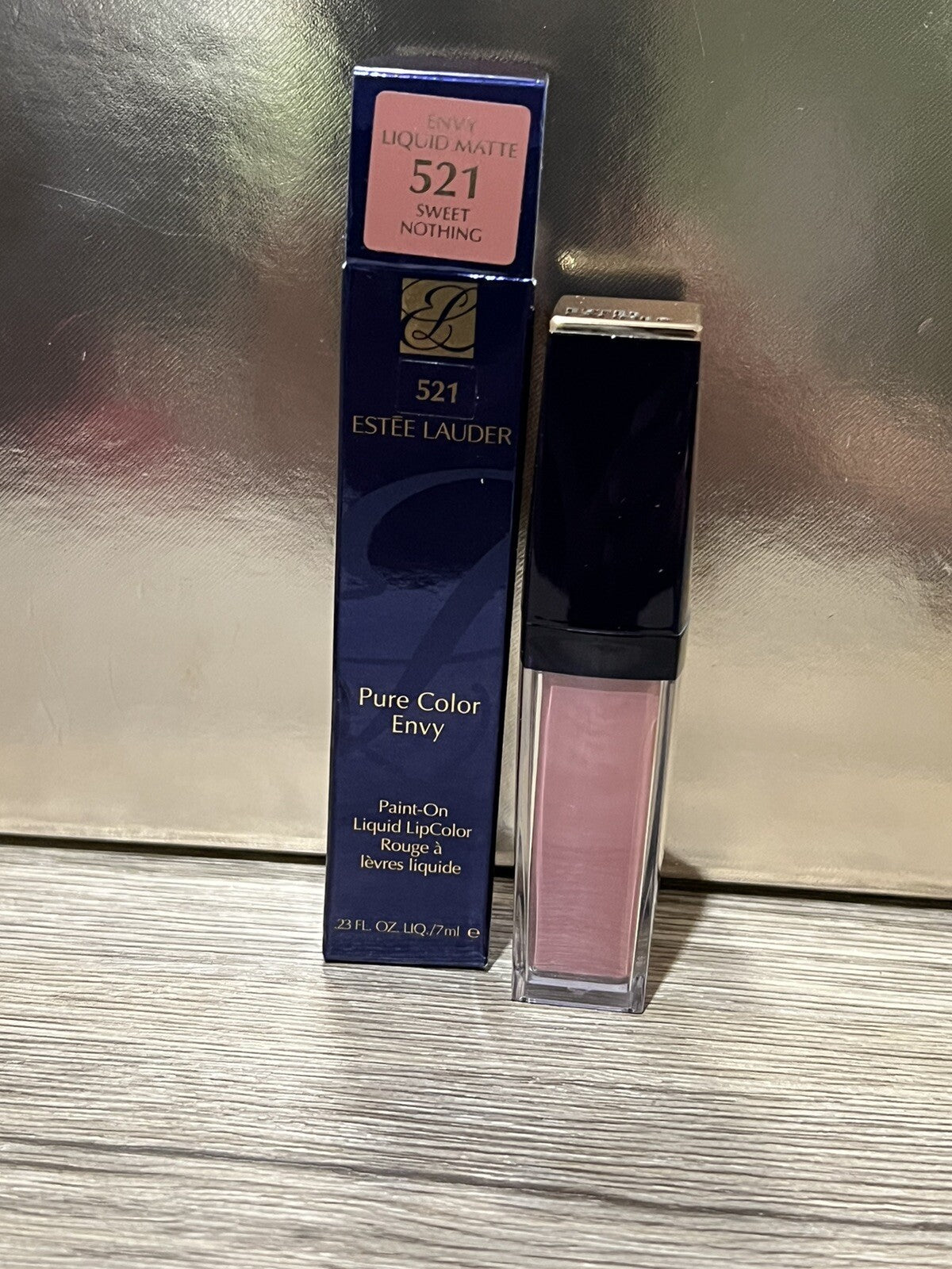 Estee Lauder Pure Color Envy Liquid Lipstick 521 Sweet Nothing