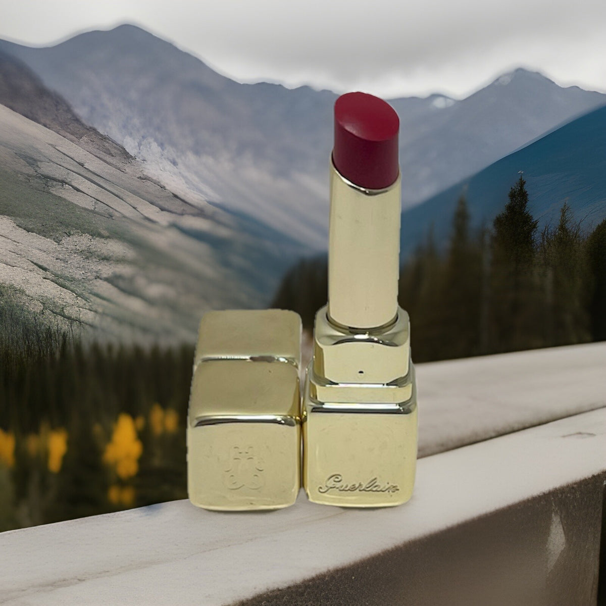 Guerlain KissKiss Shine Bloom Lip Colour 809 Flower Fever - New In Box