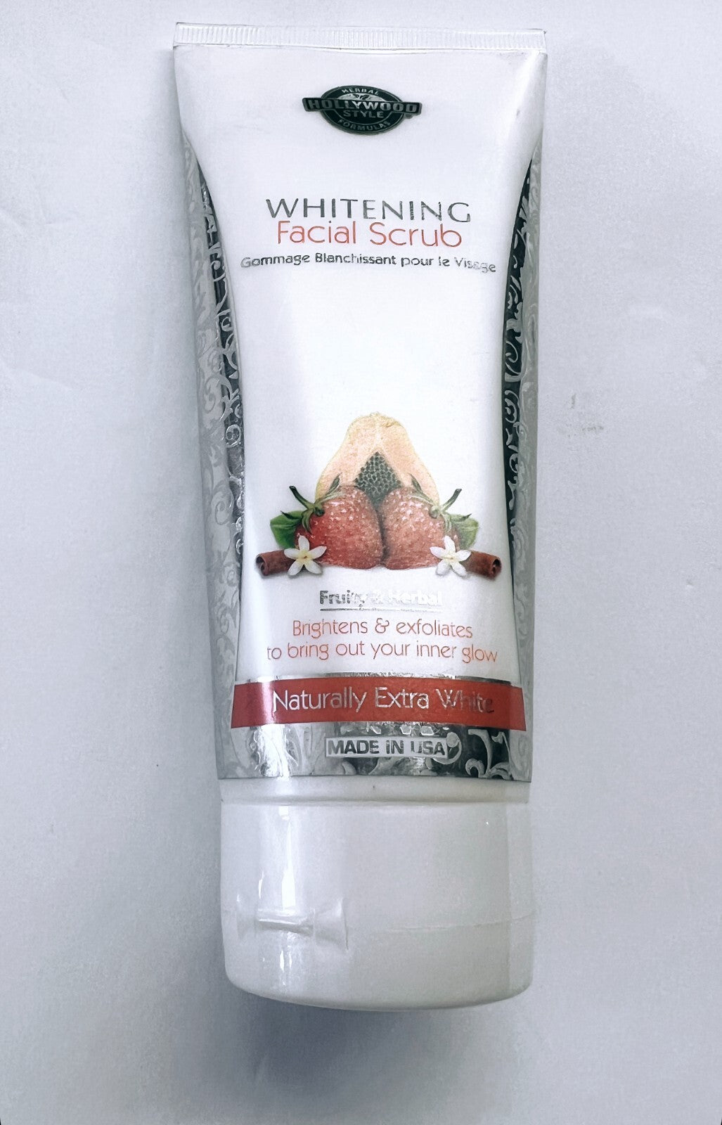 Hollywood Style Whitening Facial Scrub Professional Cleansing 75527