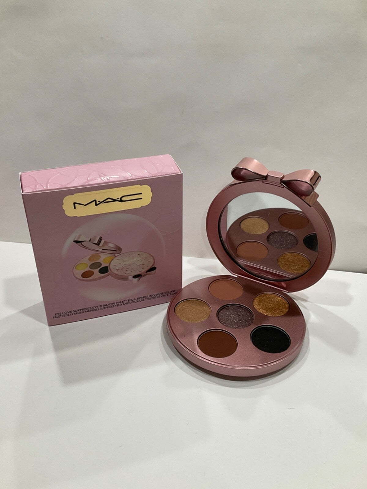 Eye Shadow Palette Set - 6 Sparkling Wine Colors, New & Bright