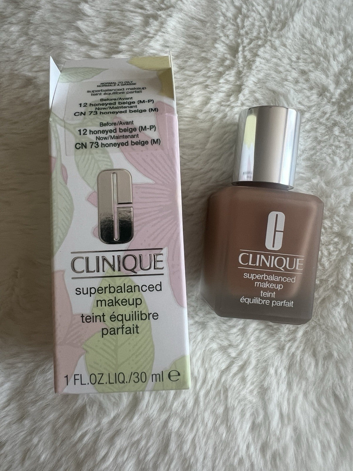 Face Makeup - Clinique Superbalanced Foundation 12 Honeyed Beige 1 oz
