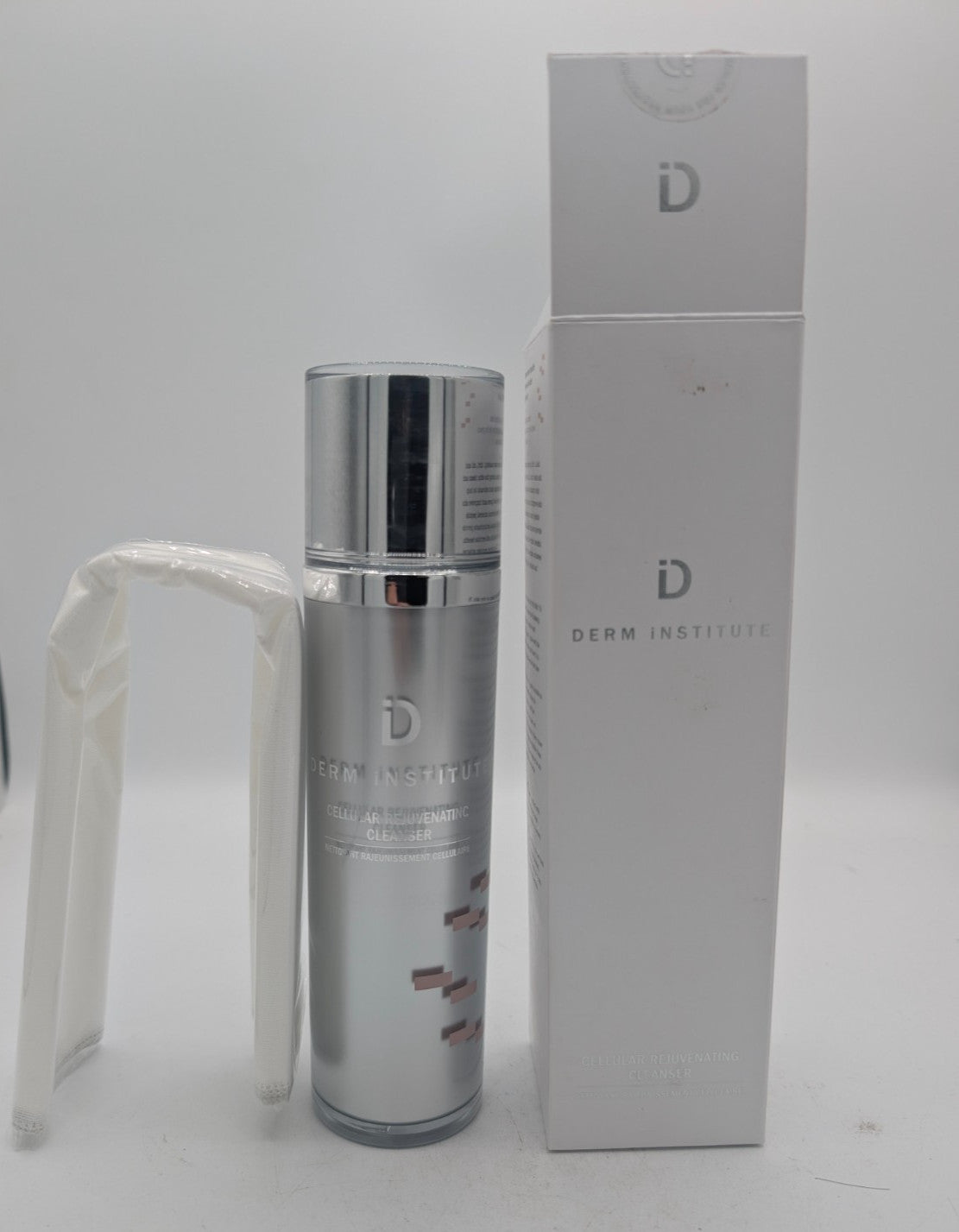 Facial Rejuvenating Cleanser for Hydrated Skin - 4 fl oz / 120ml