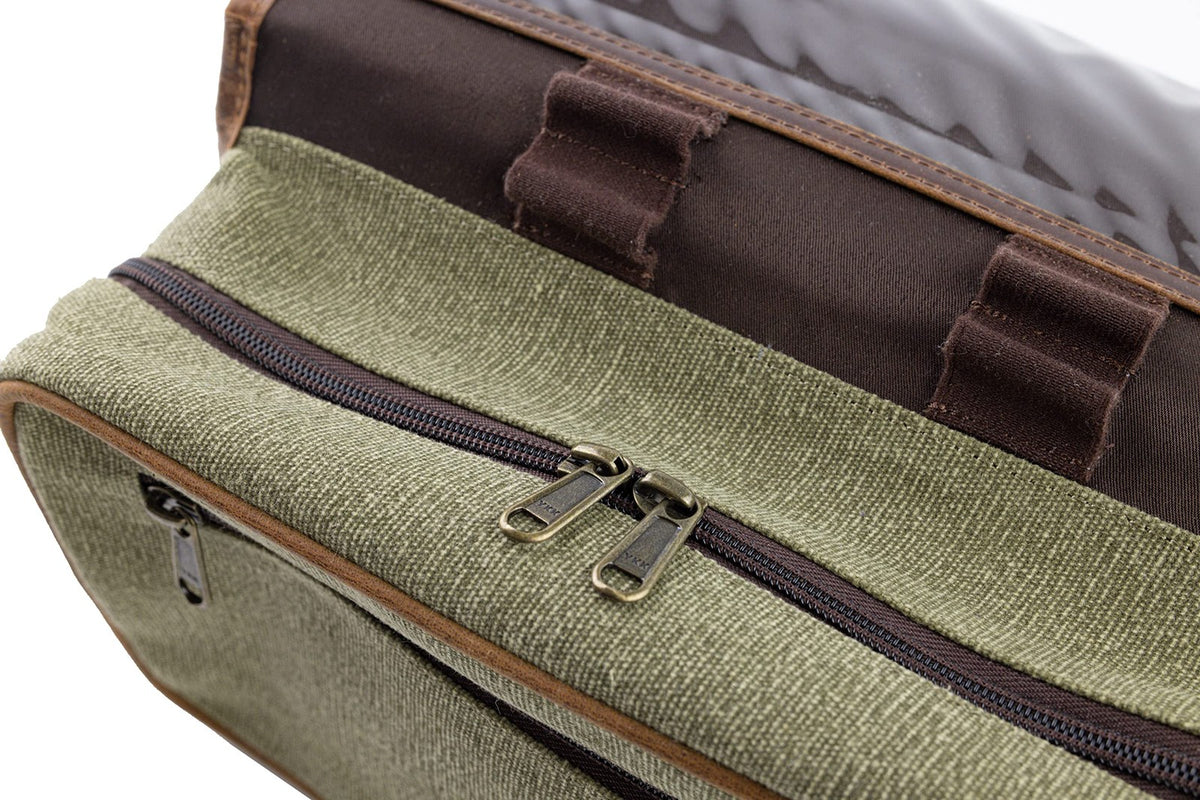 Leather Hanging Toiletry Bag for Men & Women Travel Organizer Dopp Kit