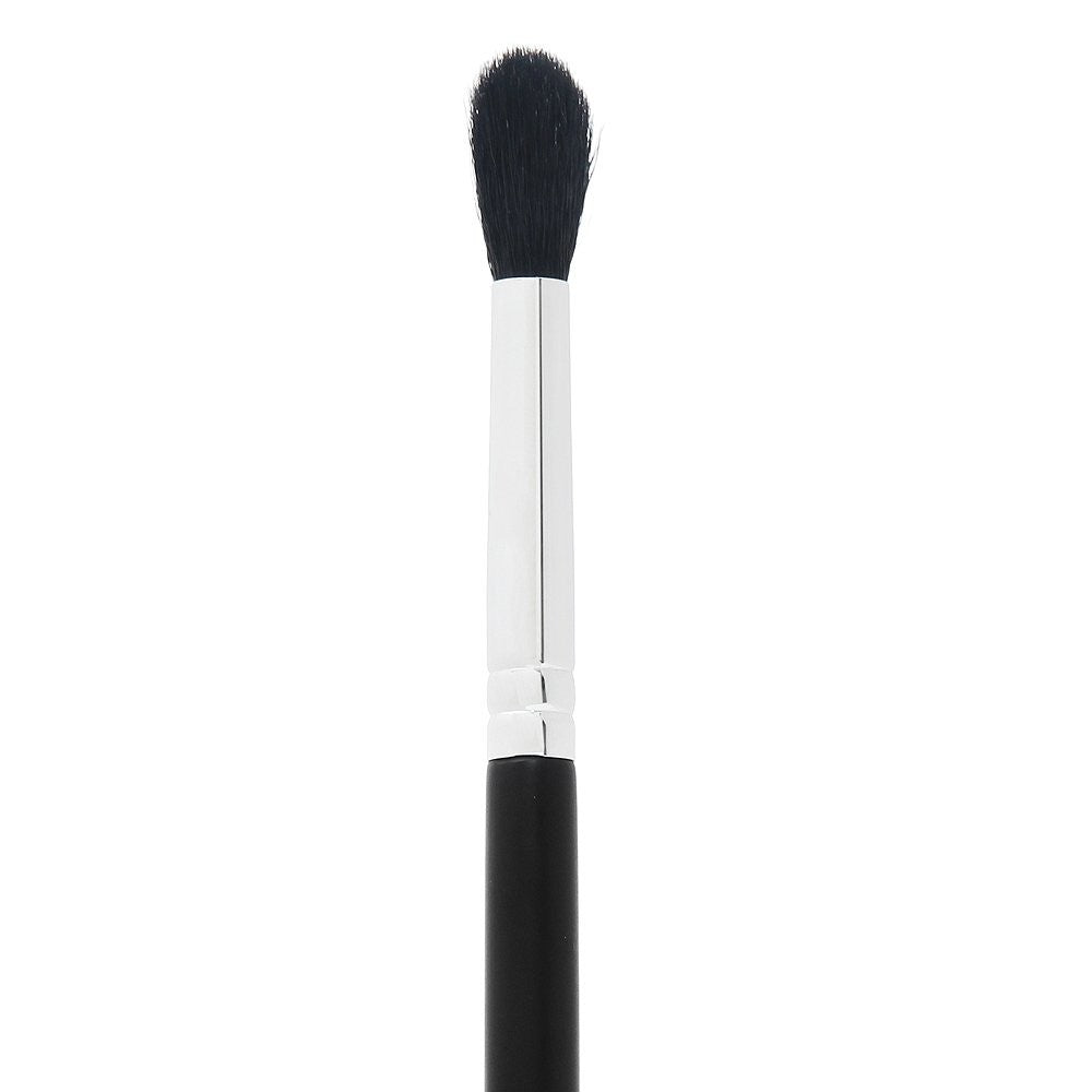 Pro Tapered Blending Eyeshadow Brush for Flawless Eye Makeup