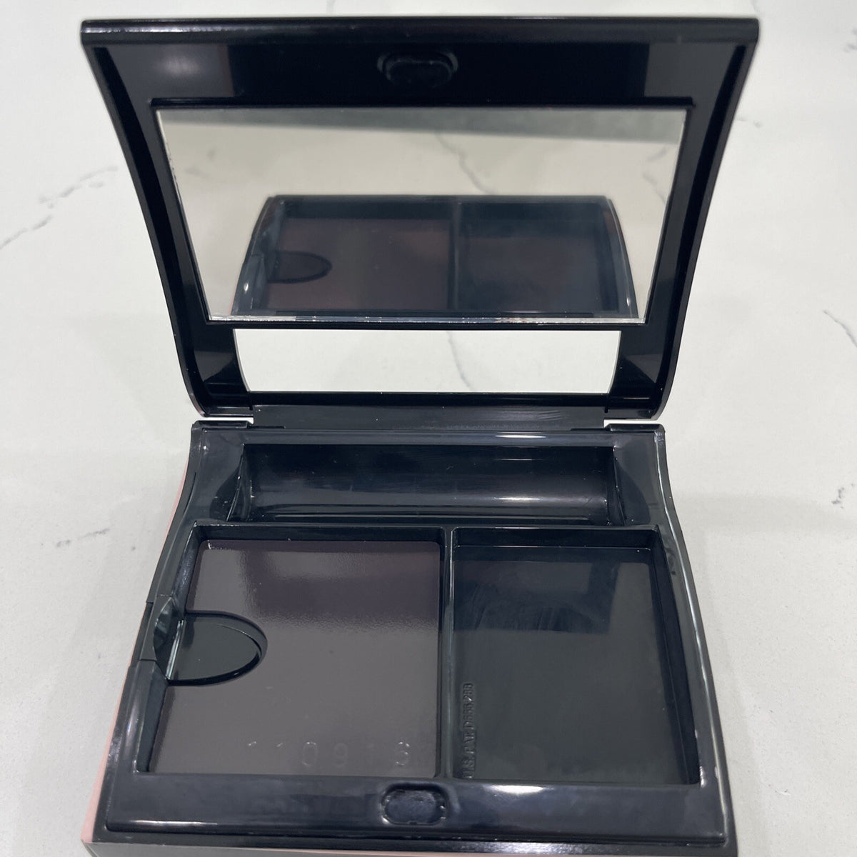 Magnetic Makeup Case Compact Empty Black Portable Storage