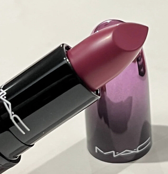 Lipstick - Mac Love Me 422 Mon Coeur Fresh & Brand New
