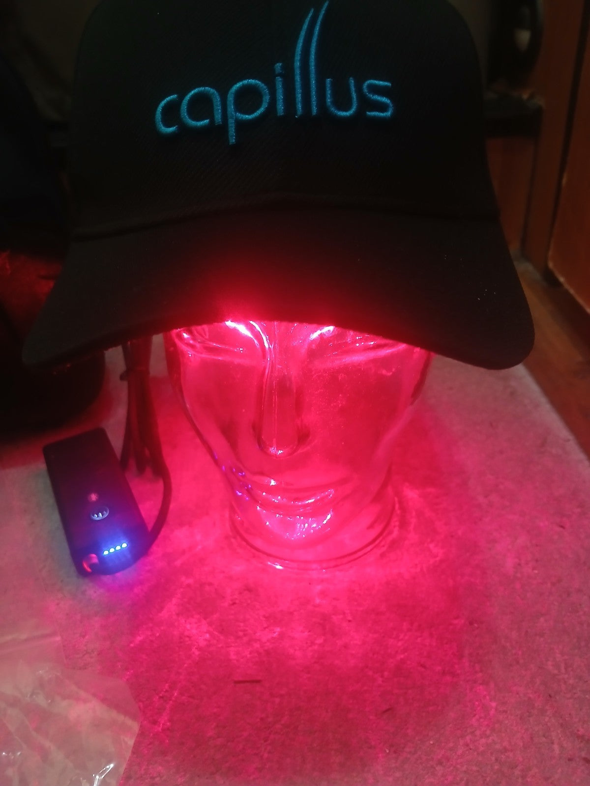 Capillus Plus Laser Hair Growth Cap with Battery & Case