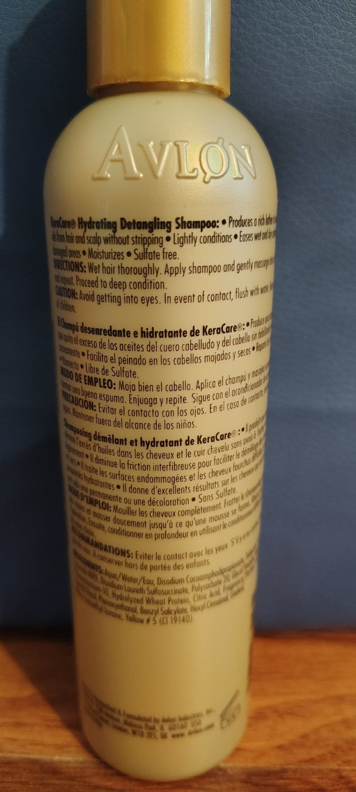 Set of 3 Keracare Hydrating Shampoo & Anti Dandruff Conditioner - Sulfate-Free