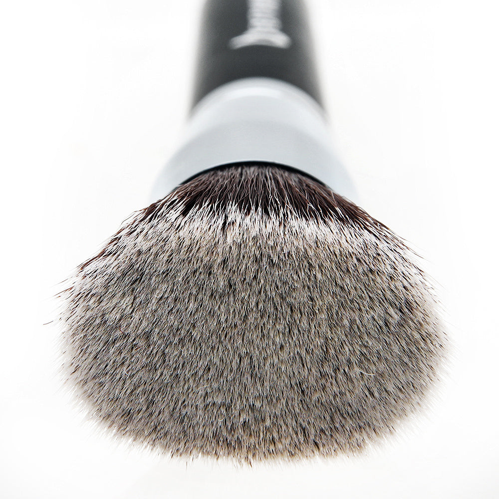 Flat Top Kabuki Makeup Brush - Beauty Junkees Exclusive