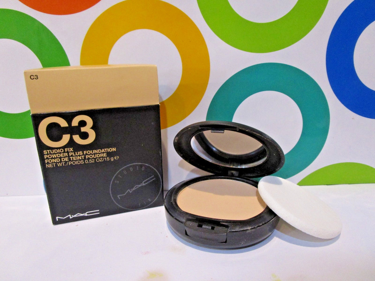 Matte Face Powder for Flawless Finish - 0.52 oz