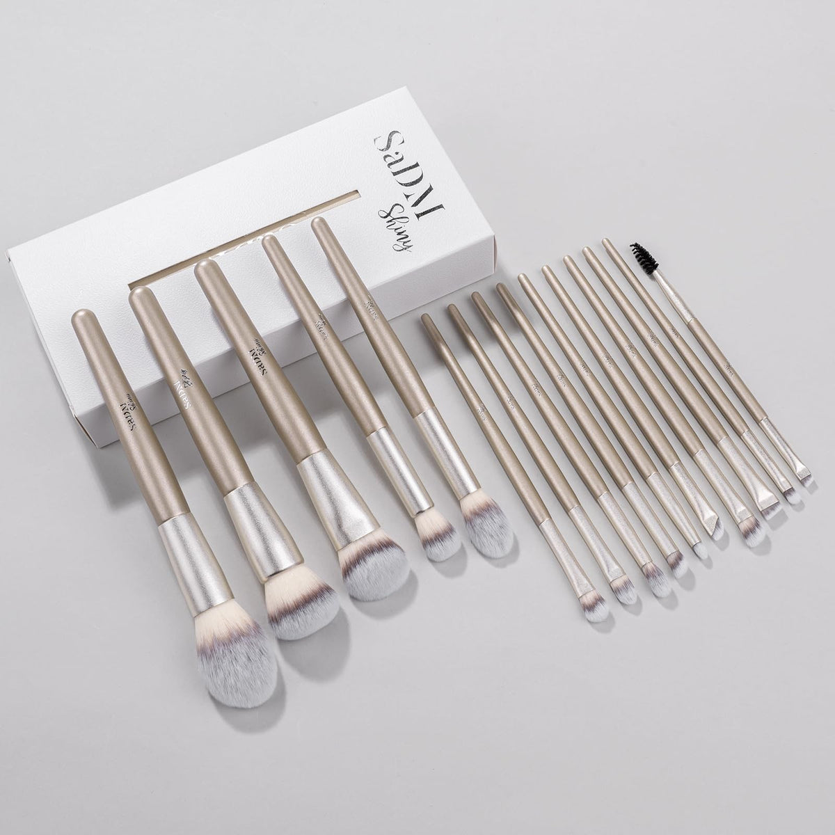 15-Piece Vegan Makeup Brush Set with Foundation, Eyeshadow, Blush & Eyeliner Tools