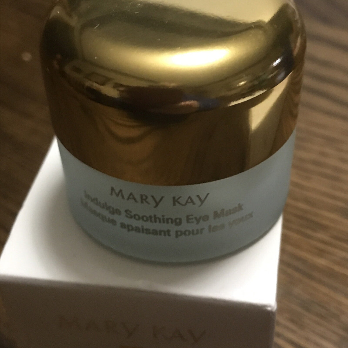 Mary Kay Indulge Soothing Eye Mask - Cool Refreshing Eye Care
