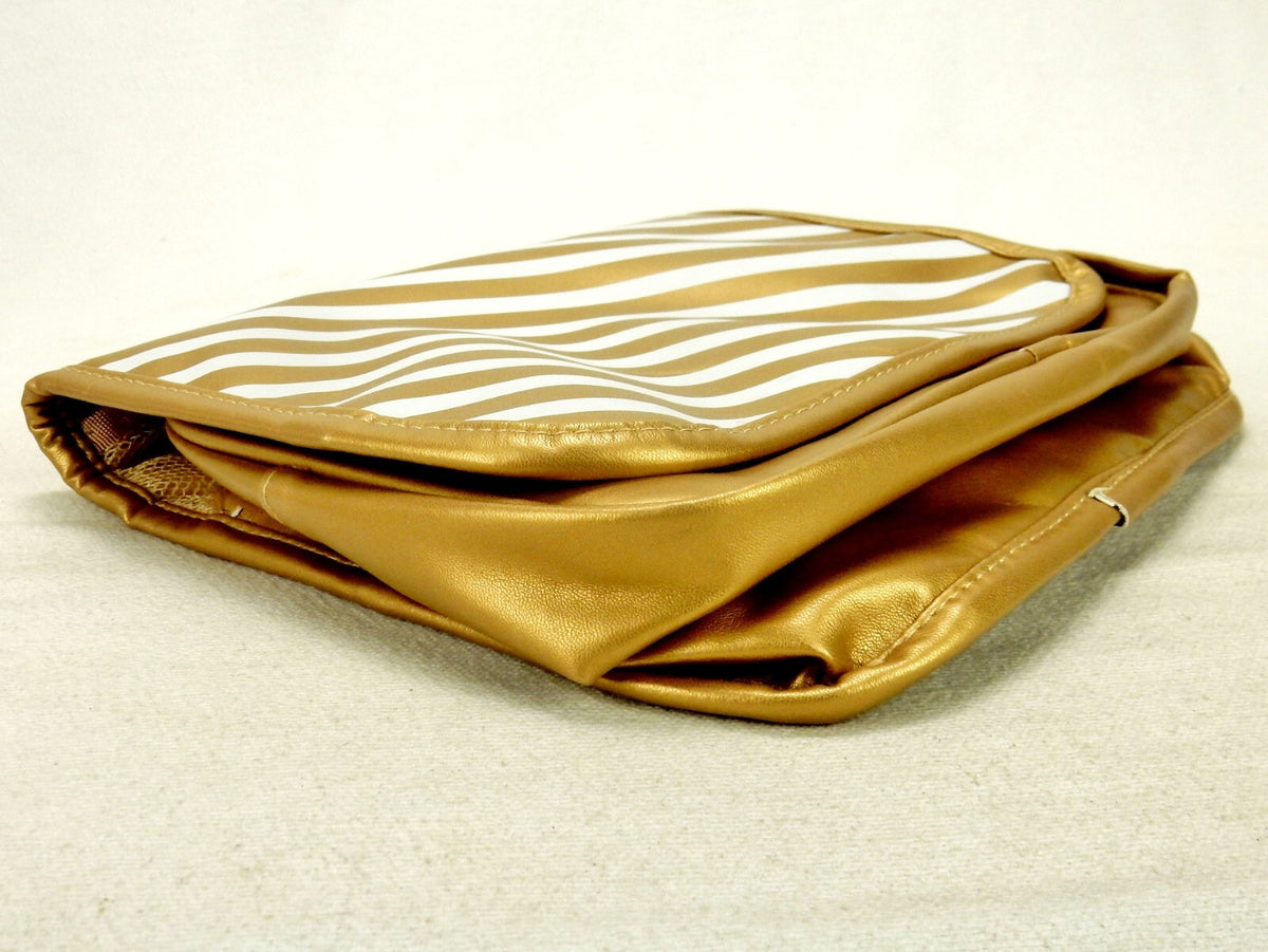 Hanging Cosmetic Bag Nylon Shell with Vinyl Pouch and Metal Hook