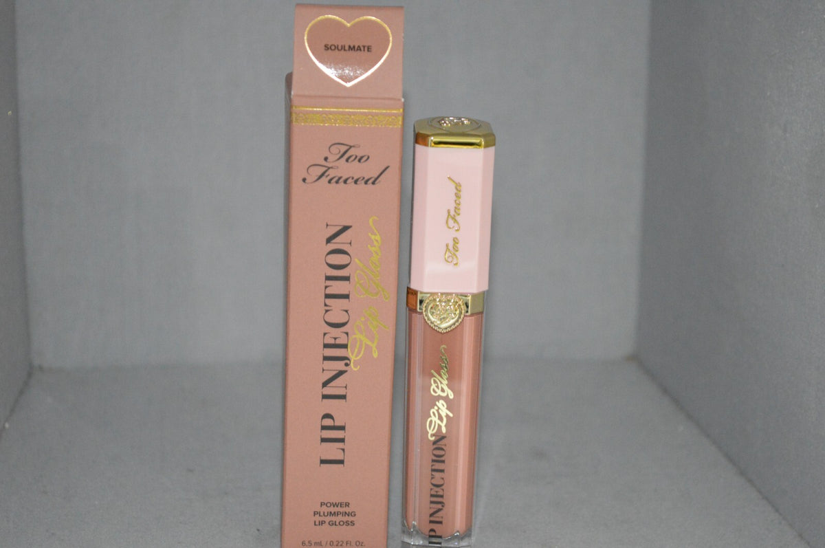 Lip Plumper Lip Gloss - 0.22oz Nourishing & Volumizing, New Boxed