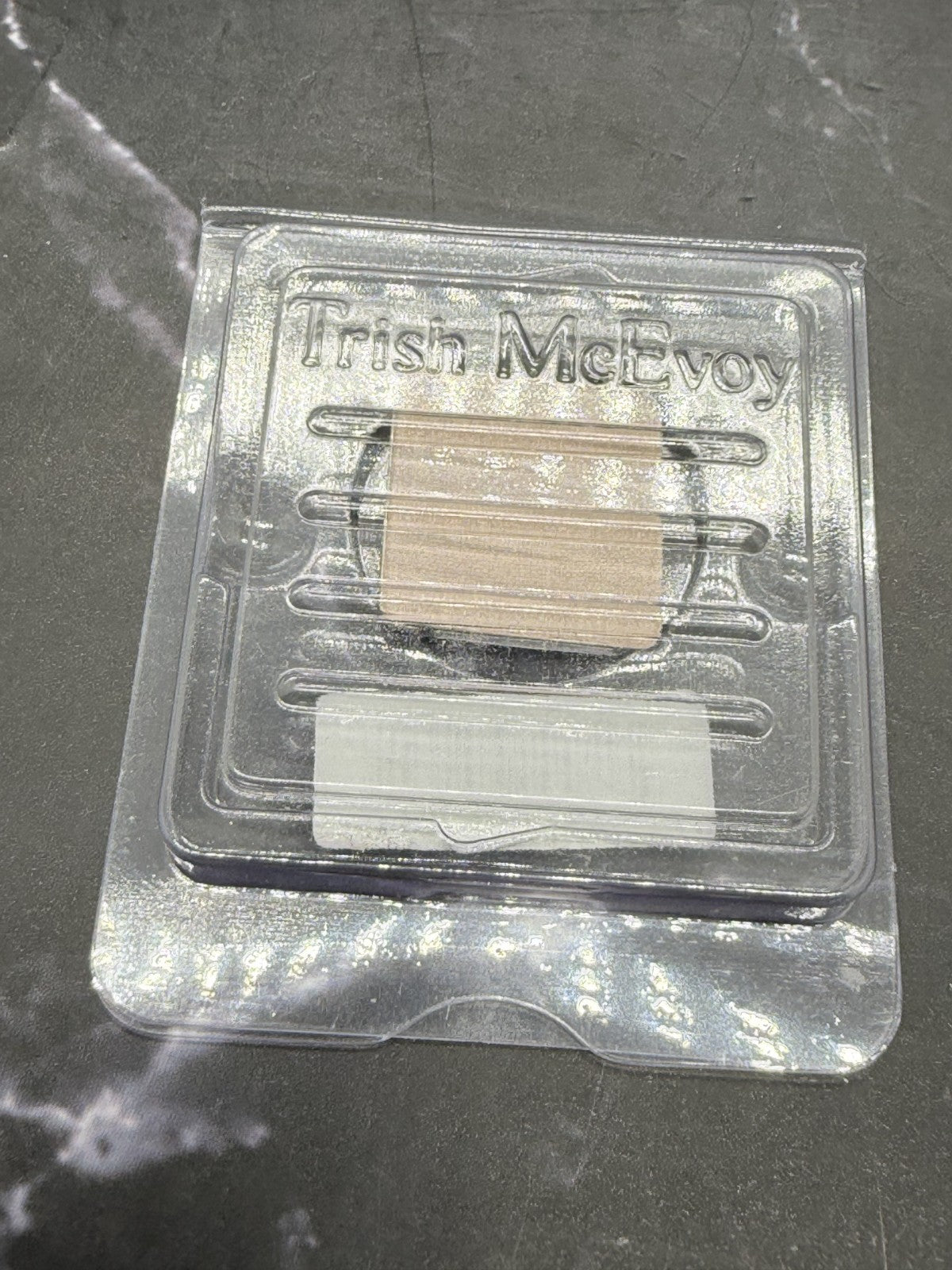 Cream Eye Shadow - Glaze Finish, 0.05oz, Authentic Brand New