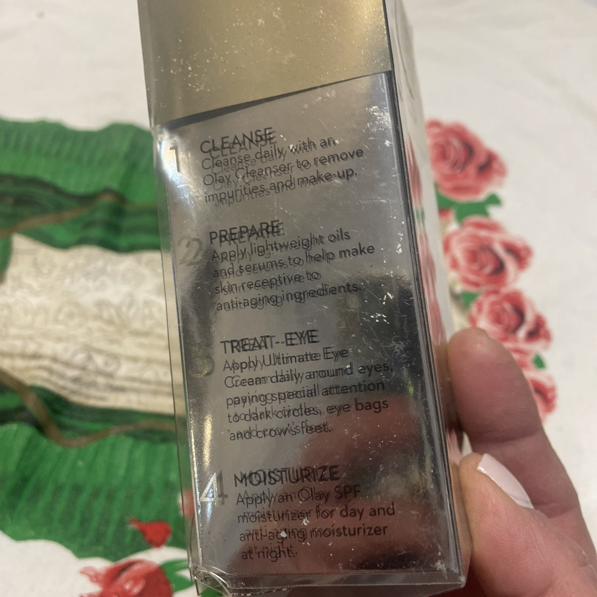 Olay Eyes Ultimate Eye Cream for Dark Circles Puffiness Wrinkles 0.4oz