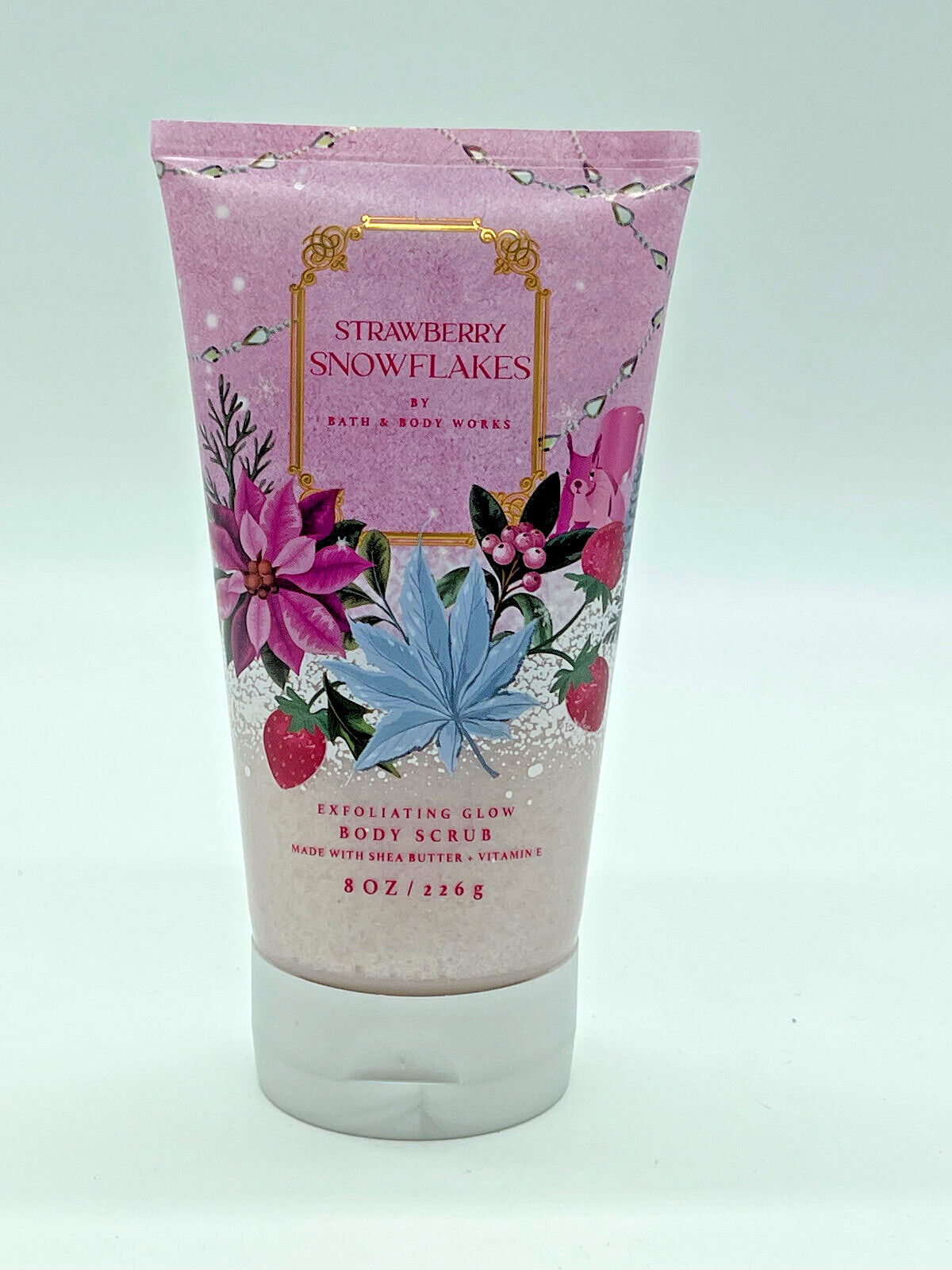 Bath & Body Works Scrub STRAWBERRY SNOWFLAKES Exfoliating Glow 8 oz