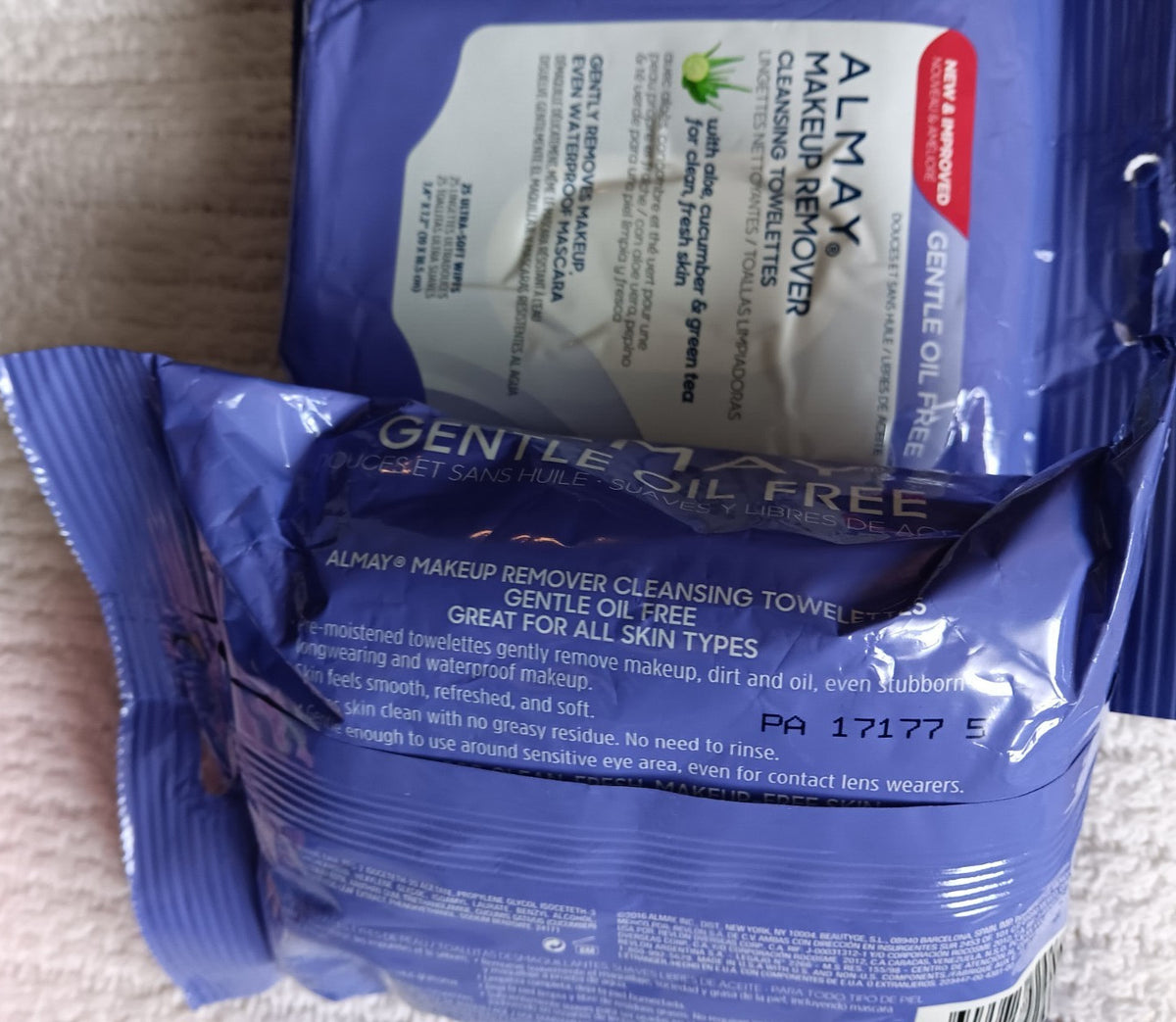 Makeup Remover Cleansing Towelettes Set - Aloe, Cucumber, Green Tea, 4 Packs of 25 Wipes