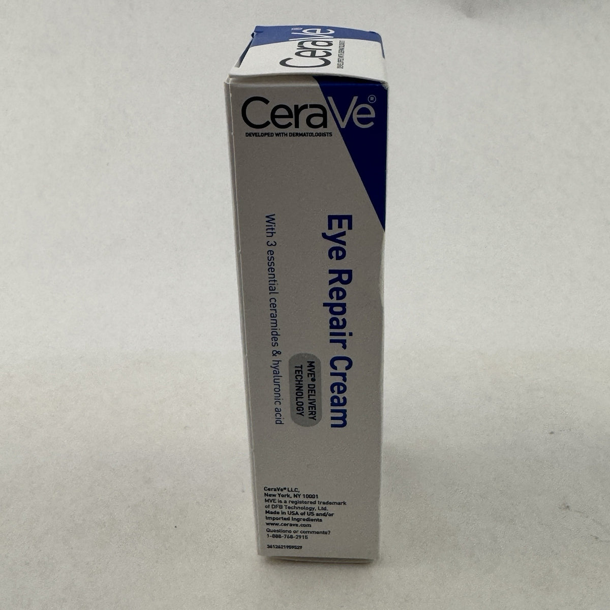 CeraVe Eye Repair Cream for Puffiness and Dark Circles 0.5 oz - Hydrating, Oil-Free