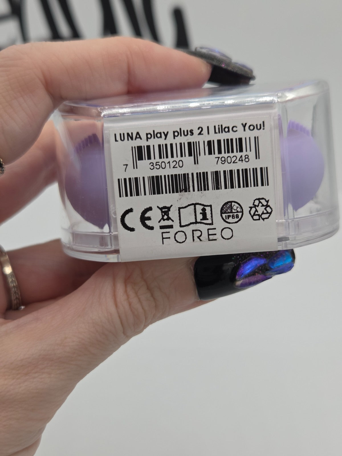 Silicone Facial Cleansing Brush with T-Sonic Pulsations - Multiple Colors