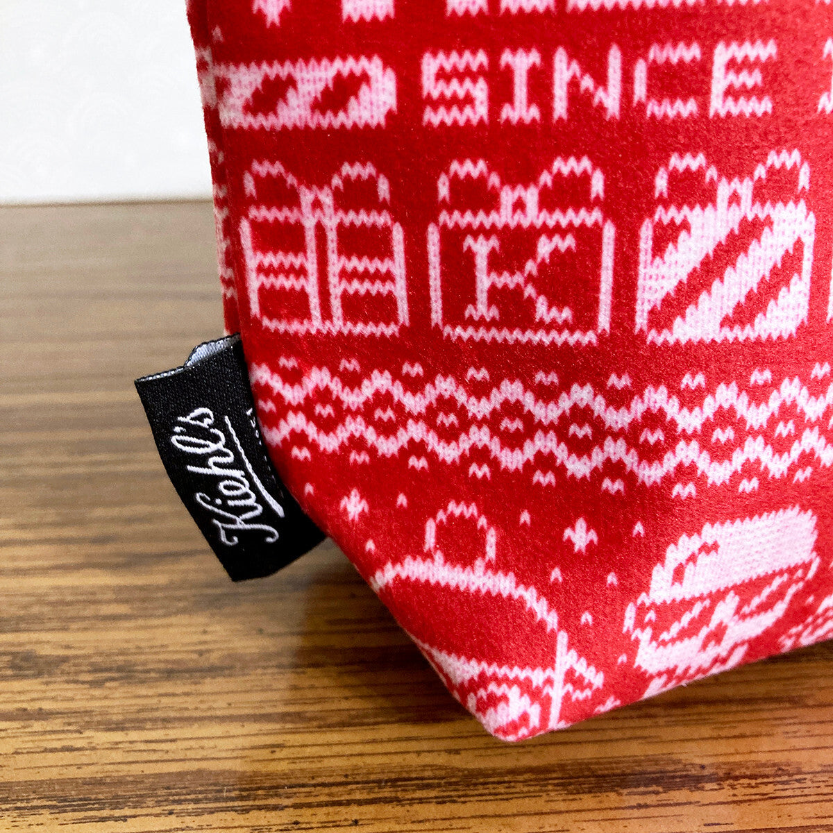 Kiehls Skull Red Velour Cosmetic Bag Small Travel Pouch Holiday Gift
