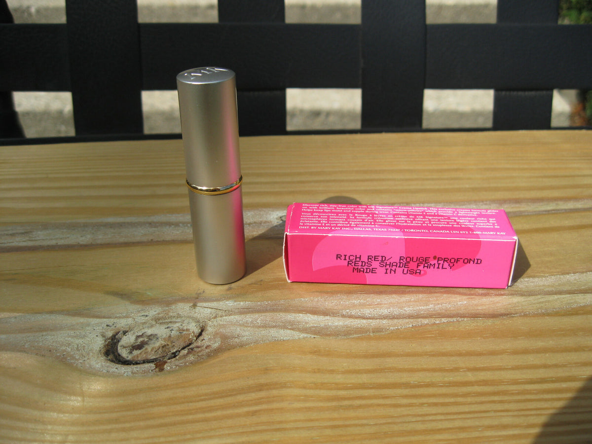 Mary Kay Rich Red Lipstick 2705 - Elegant Lip Color, New in Box