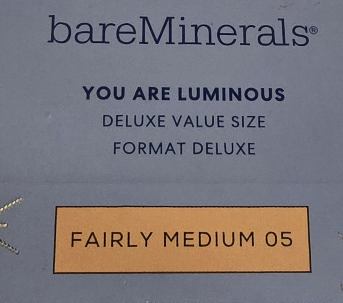 Loose Mineral Foundation SPF15 - Buildable Face Makeup for All Shades