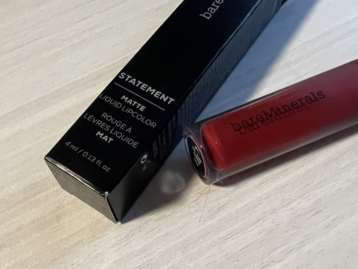 Liquid Matte Lipstick - Deep Oxblood Red, Long-Wearing & Moisturizing