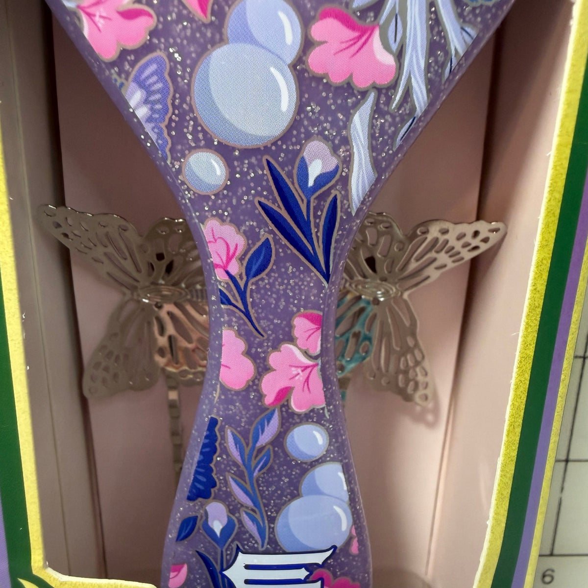 Wet Brush x Wicked “Glow With Glinda” Original Detangler + Butterfly